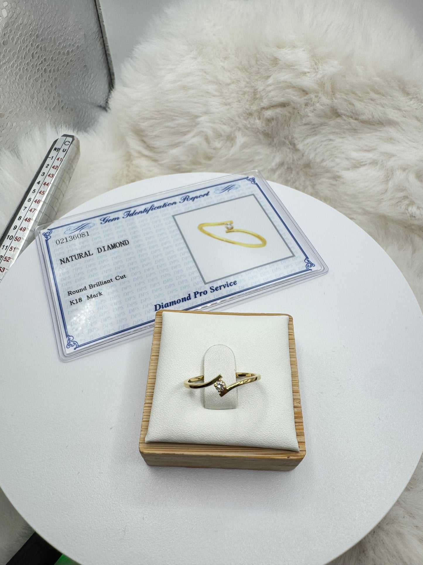 k18 natural diamond