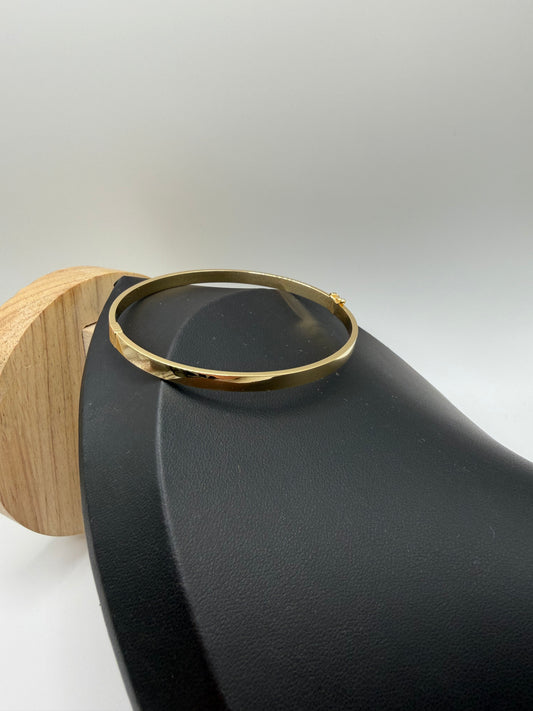 18ct plain bangle